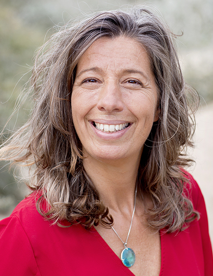 Close-up Claudia Heijdel met glimlach